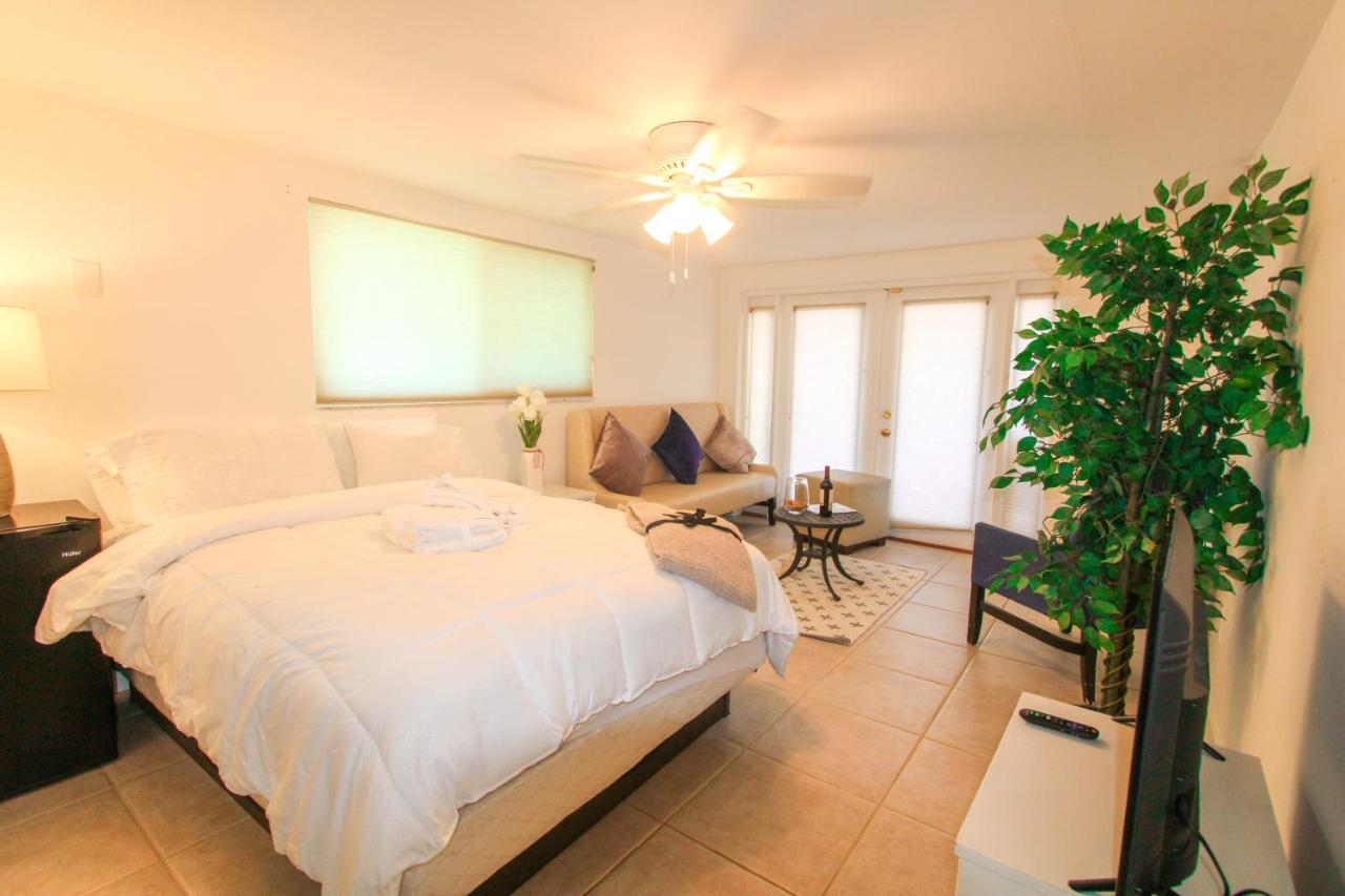 Near Clearwater And Tarpon Spring With Water View Apartment Holiday Exterior photo