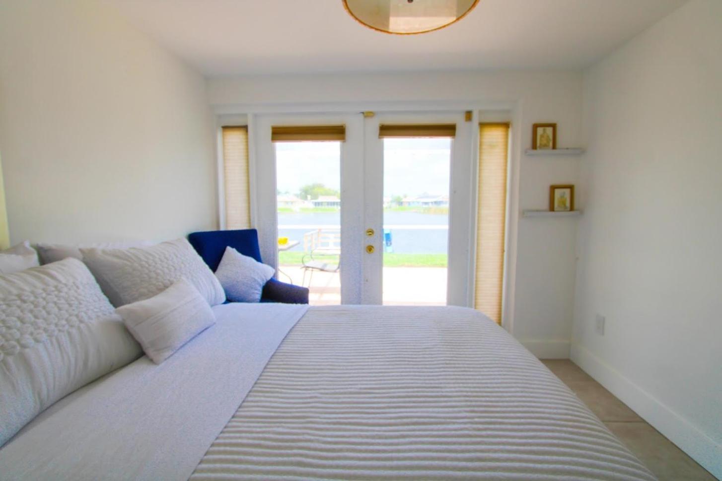 Near Clearwater And Tarpon Spring With Water View Apartment Holiday Exterior photo